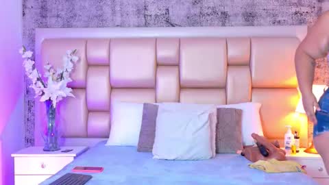 Selenna Cooper online show from February 2026 12:21:01 PM