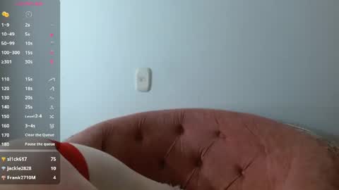 Selenne online show from June 2026 05:32:02 AM