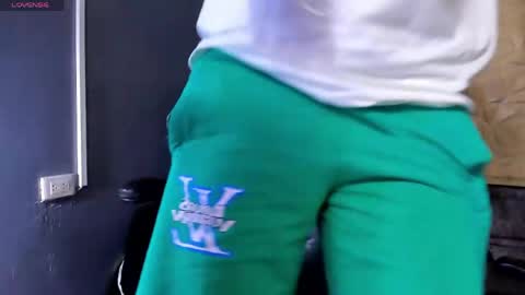 selfsuck_balls online show from April 2026 06:02:01 PM