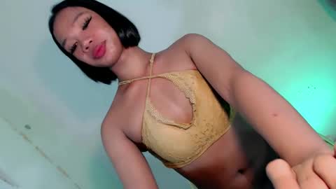 Jessy online show from September 2025 09:20:01 AM