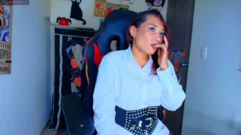  Selinna Kyle  online show from April 2026 11:46:02 PM