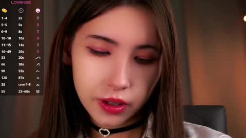 Snapshot of selinadiercks chatting on December 2025 05:50:01 PM Elizabeth online show from December 2025 05:50:01 PM