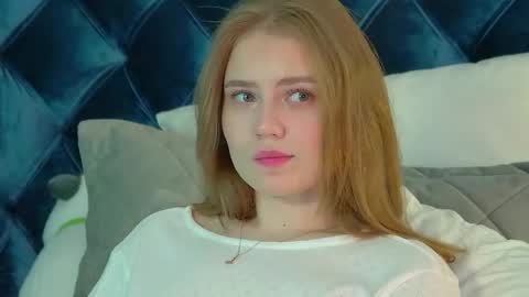 SelinSwarovski online show from February 2026 06:06:02 PM