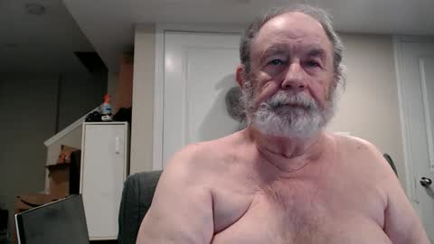 Snapshot of selkie2s chatting on February 2026 01:02:02 AM selkie2s online show from February 2026 01:02:02 AM