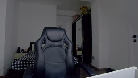 sellena_angel online show from May 2026 09:09:02 PM