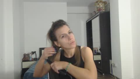 Snapshot of sellena_angels chatting on February 2025 10:12:02 AM sellena_angels online show from February 2025 10:12:02 AM
