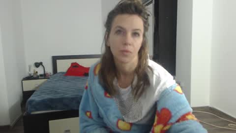 Snapshot of sellena_angels chatting on February 2025 06:11:02 AM sellena_angels online show from February 2025 06:11:02 AM