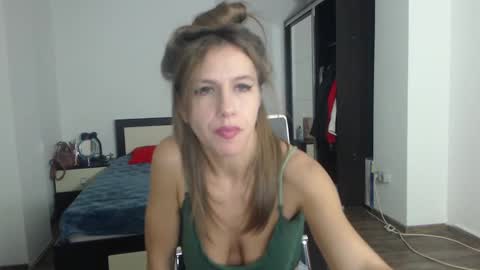 Snapshot of sellena_angels chatting on February 2025 07:16:02 PM sellena_angels online show from February 2025 07:16:02 PM