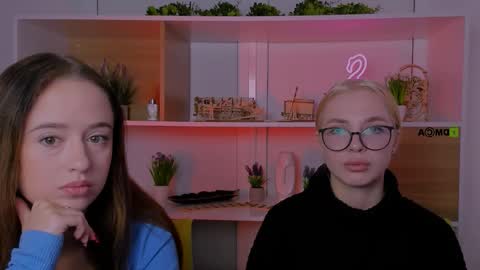 Snapshot of sendi_cais chatting on October 2025 08:47:01 AM Sendi online show from October 2025 08:47:01 AM