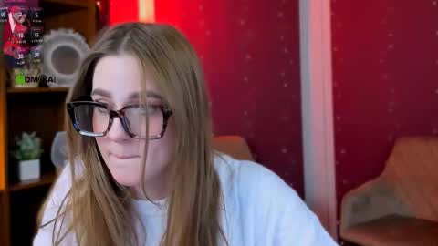 Snapshot of sendi_cais chatting on November 2025 12:26:01 PM Sendi online show from November 2025 12:26:01 PM