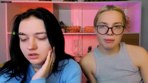 Snapshot of sendi_cais chatting on December 2025 06:10:01 AM Sendi online show from December 2025 06:10:01 AM