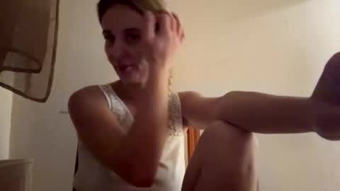 Snapshot of sennya_hayes chatting on October 2025 09:15:02 PM Sennya online show from October 2025 09:15:02 PM