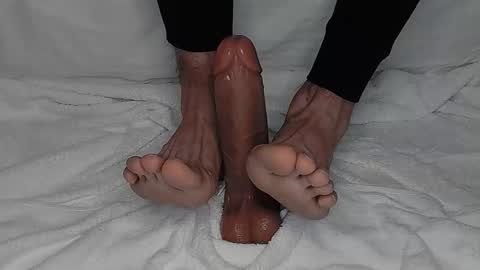 senpai online show from November 2025 11:04:02 PM