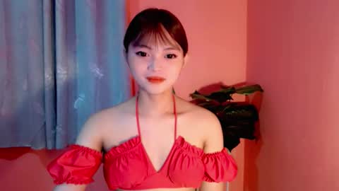 sensational_yeng online show from November 2025 02:28:02 PM
