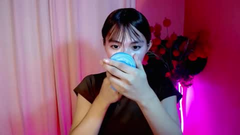 sensational_yeng online show from November 2025 04:45:02 PM