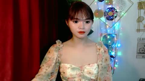 sensational_yeng online show from December 2025 10:40:01 PM