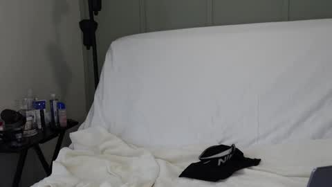 Snapshot of sensatyr chatting on February 2025 07:02:01 PM Daddy Dave online show from February 2025 07:02:01 PM