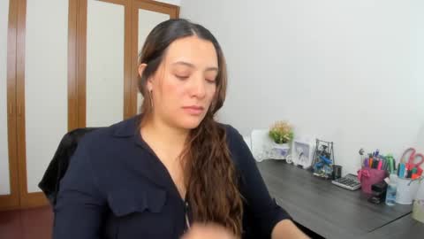 Snapshot of sensual__lady chatting on December 2024 06:28:02 PM Samantha - online show from December 2024 06:28:02 PM