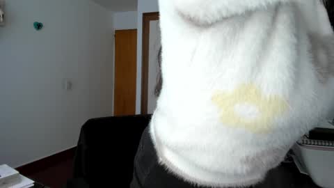 Samantha -  online show from April 2026 05:46:02 PM