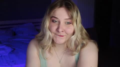 Ilona online show from June 2026 12:30:01 AM