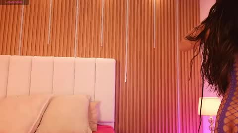 Sensual Kim77 online show from May 2026 12:55:02 PM