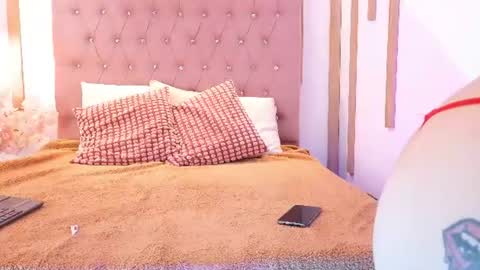 Snapshot of sensual_kim77 chatting on July 2026 01:41:02 PM Sensual Kim77 online show from July 2026 01:41:02 PM