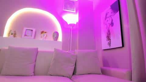 Snapshot of sensual_shanel chatting on May 2026 02:17:01 AM sensual_shanel online show from May 2026 02:17:01 AM