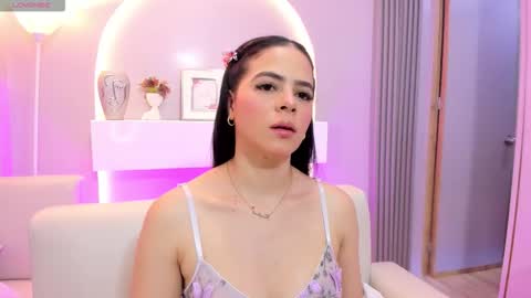 Sophie     online show from March 2026 07:11:01 PM