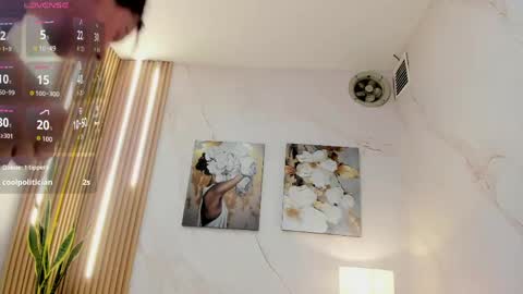 Snapshot of sensual_sophie_ chatting on May 2026 06:09:01 PM Sophie online show from May 2026 06:09:01 PM