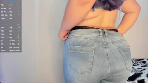 Snapshot of sensual_woman11 chatting on March 2026 03:28:01 AM MIA online show from March 2026 03:28:01 AM