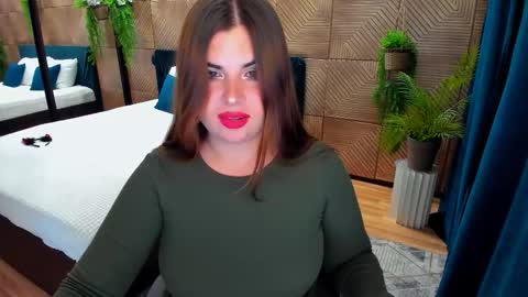 Snapshot of sensualcharisma chatting on September 2025 08:01:02 PM Becca online show from September 2025 08:01:02 PM