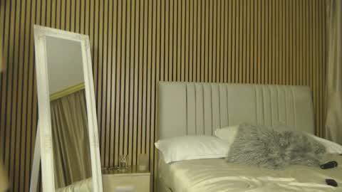 Hallie online show from February 2026 05:12:02 PM