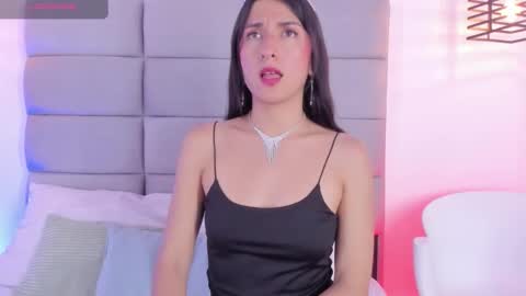 Jeen  online show from March 2026 08:14:01 PM