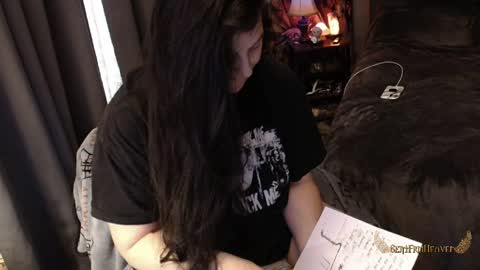 Tara online show from April 2026 12:21:01 PM