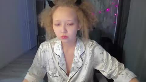 senya_sol online show from July 2026 09:21:01 PM