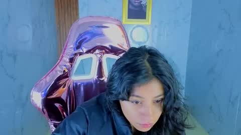 serabella_s online show from February 2026 01:03:02 PM