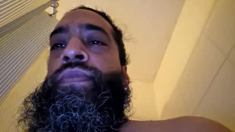 Snapshot of serani02 chatting on January 2026 07:44:02 AM Serani online show from January 2026 07:44:02 AM