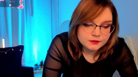 Kitty online show from December 2025 10:15:01 PM