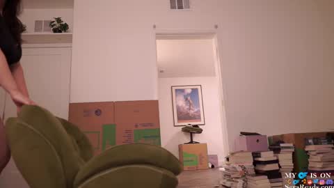 SeraReads online show from February 2025 06:07:01 AM