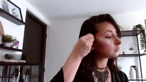 Serena Xyz online show from September 2025 07:24:02 PM