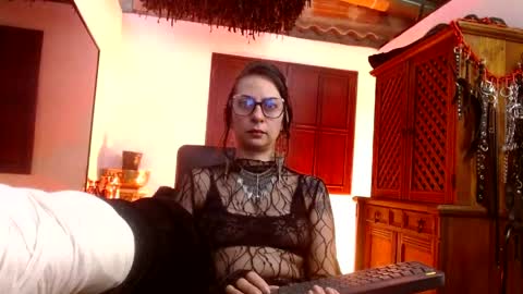 Serena Xyz online show from April 2026 05:30:01 PM