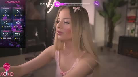 Serena online show from April 2026 09:31:01 PM