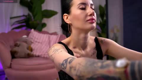 Serena online show from November 2025 11:10:01 AM