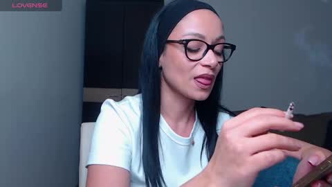 SereneSophi online show from March 2026 09:03:01 AM