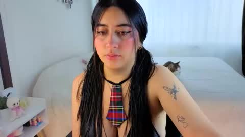 Snapshot of serenna_se chatting on October 2025 02:18:02 PM Serenna Cruz online show from October 2025 02:18:02 PM