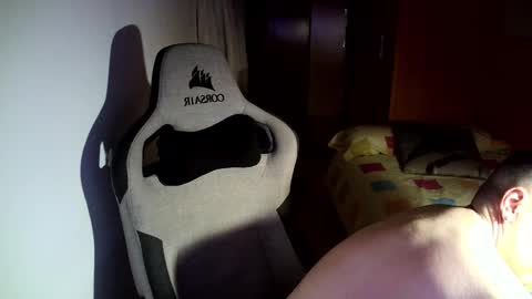 Pollos online show from March 2026 02:04:02 AM