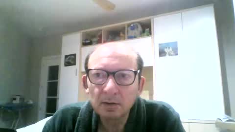 Snapshot of serrano49 chatting on September 2025 04:37:02 AM serrano49 online show from September 2025 04:37:02 AM