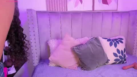 Danna  online show from June 2026 03:06:02 AM