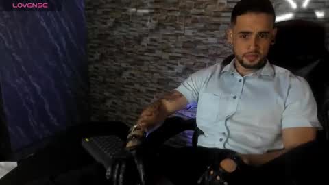 seth_0wner online show from February 2026 02:10:01 AM