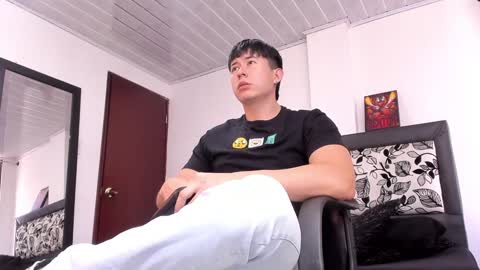 david  online show from December 2024 08:28:02 PM